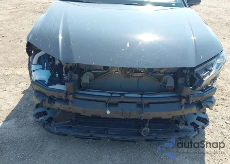 2025 Toyota Camry Se z USA, uszkodzony, nr VIN 4T1DAACK2SU579422